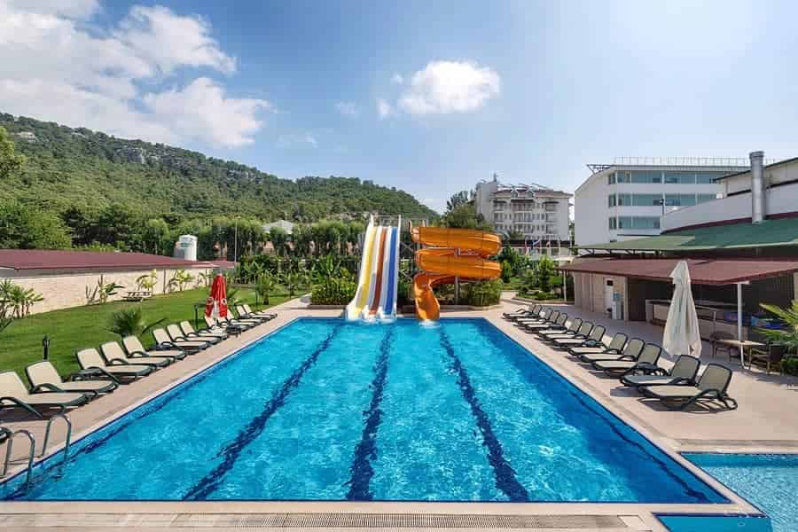 Royal Towers Resort Hotel & Spa